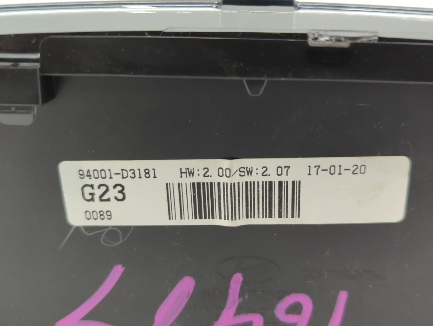 2016-2017 Hyundai Tucson Instrument Cluster Speedometer Gauges P/N:94011-2V331 94001-D3180, 94001-D3181 Fits Fits 2016 2017 
