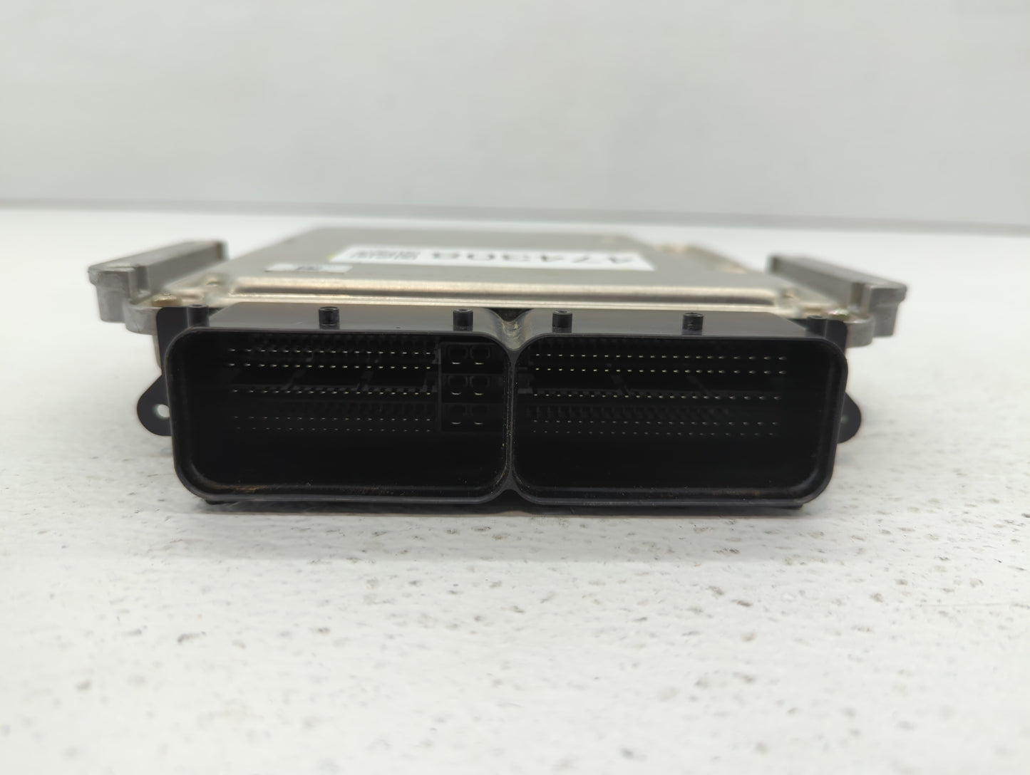 2016-2018 Hyundai Tucson PCM Engine Control Computer ECU ECM PCU OEM P/N:39133-2ETA6 39133-2ETA8 Fits Fits 2016 2017 2018 OE