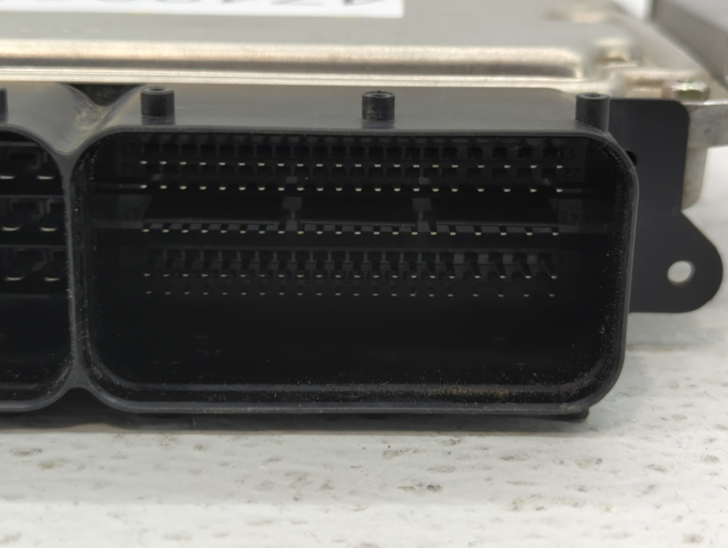 2016-2018 Hyundai Tucson PCM Engine Control Computer ECU ECM PCU OEM P/N:39133-2ETA6 39133-2ETA8 Fits Fits 2016 2017 2018 OE