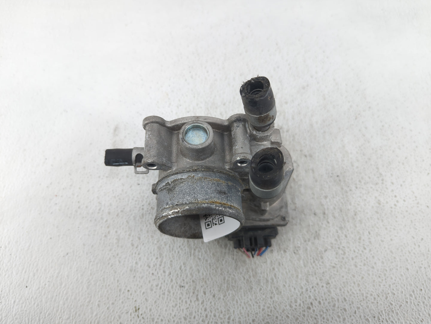 2016-2018 Hyundai Tucson Throttle Body P/N:35100-2B340 Fits Fits 2015 2016 2017 2018 2019 2020 2021 2022 OEM Used Auto Parts