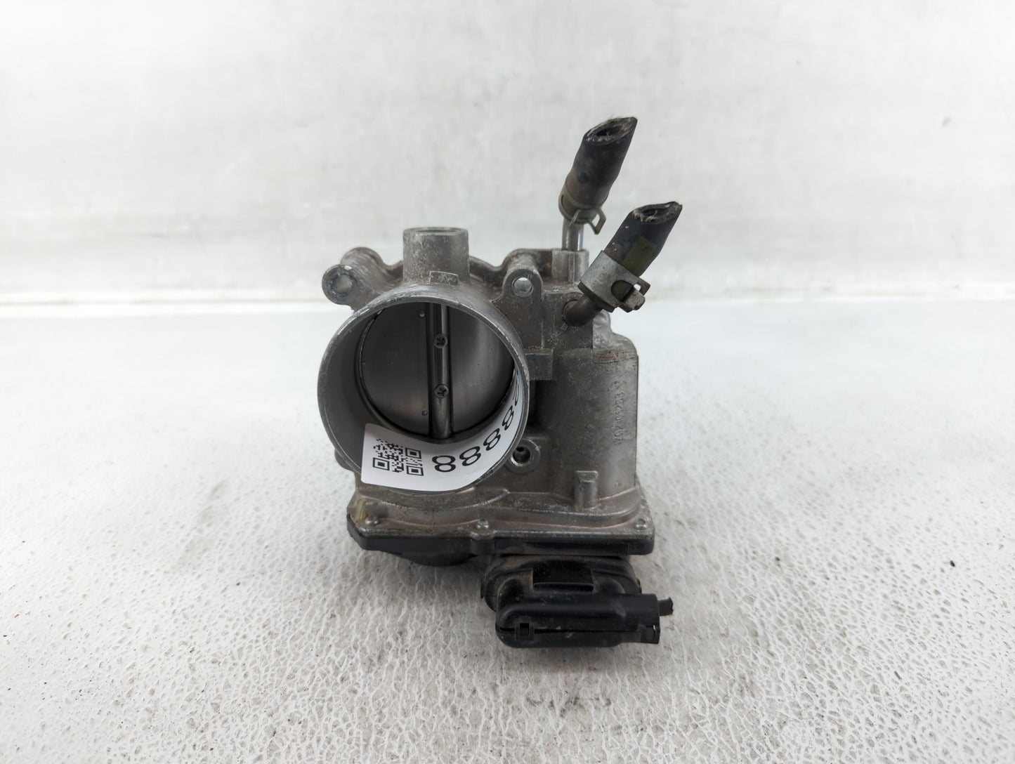2014-2021 Hyundai Tucson Throttle Body P/N:35100-2E000 Fits Fits 2011 2012 2013 2014 2015 2016 2017 2018 2019 2020 2021 OEM 