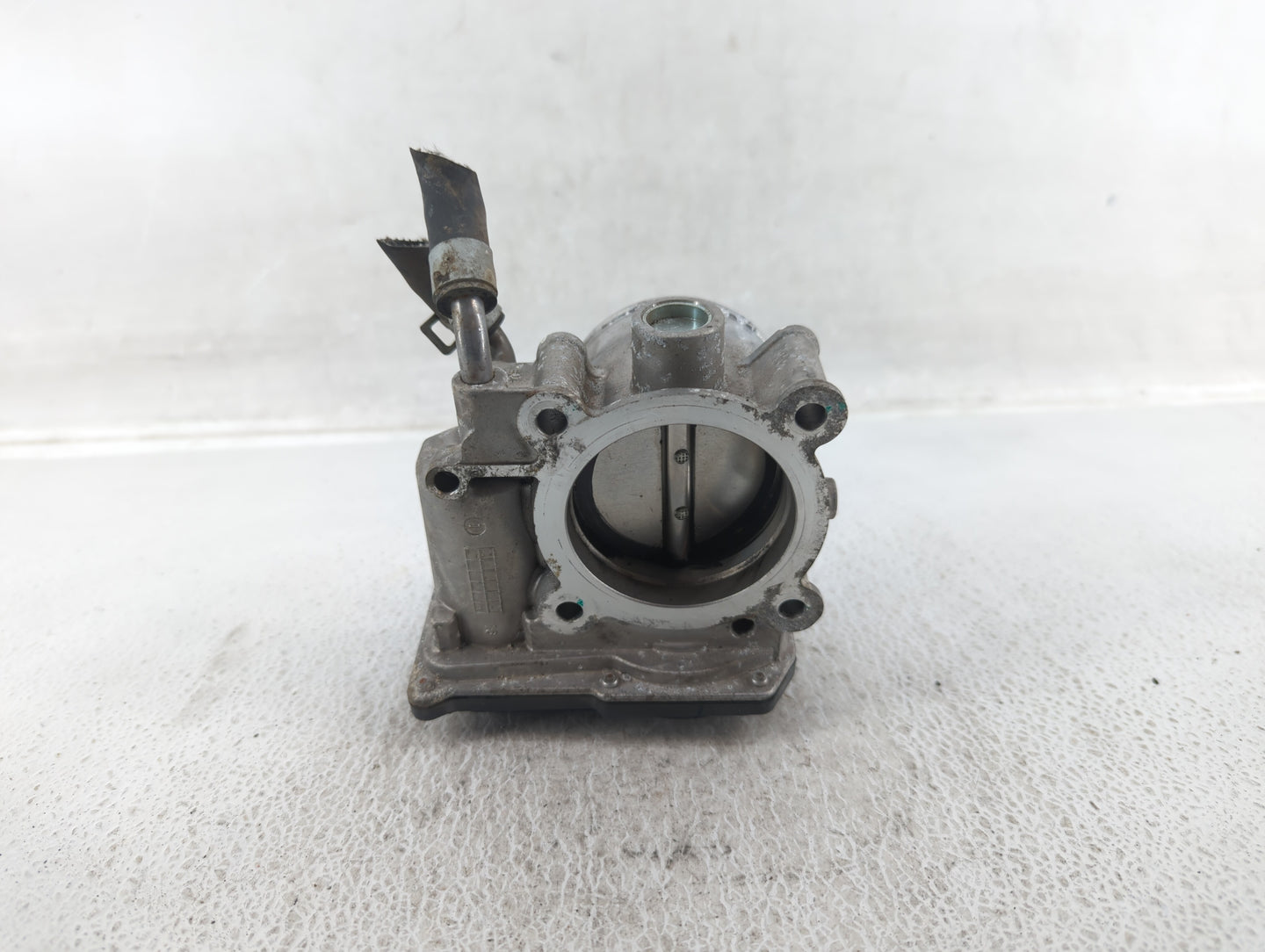 2014-2021 Hyundai Tucson Throttle Body P/N:35100-2E000 Fits Fits 2011 2012 2013 2014 2015 2016 2017 2018 2019 2020 2021 OEM 