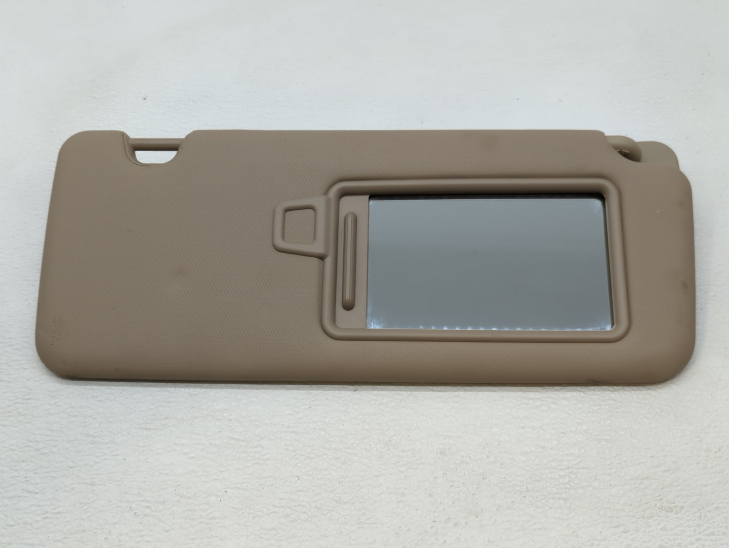 2016-2021 Hyundai Tucson Sun Visor Shade Replacement Passenger Right Mirror Fits Fits 2016 2017 2018 2019 2020 2021 OEM Used