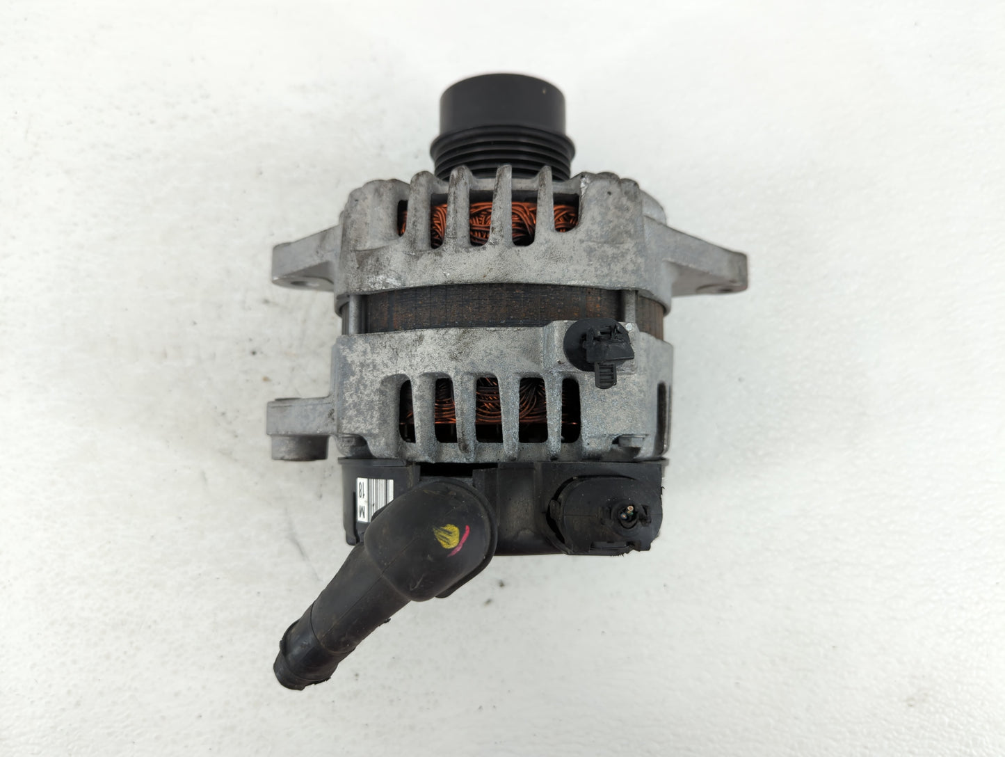 2016-2018 Hyundai Tucson Alternator Replacement Generator Charging Assembly Engine OEM P/N:37300-2B960 Fits OEM Used Auto Pa