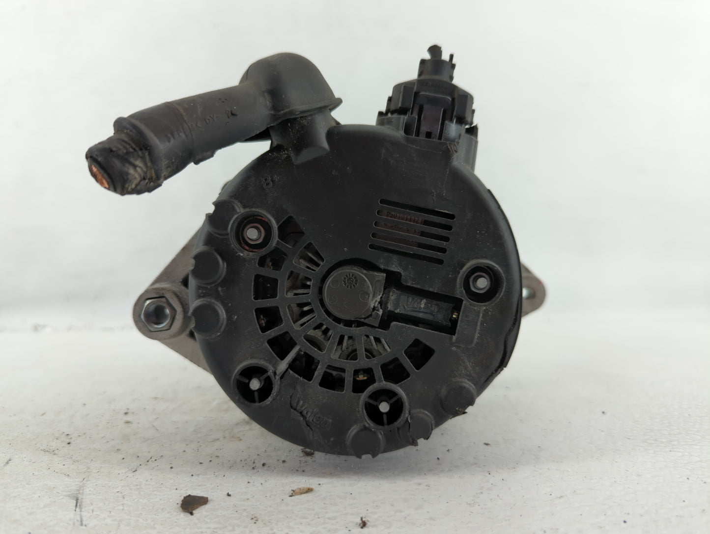 2016-2018 Hyundai Tucson Alternator Replacement Generator Charging Assembly Engine OEM P/N:37300-2B960 Fits OEM Used Auto Pa