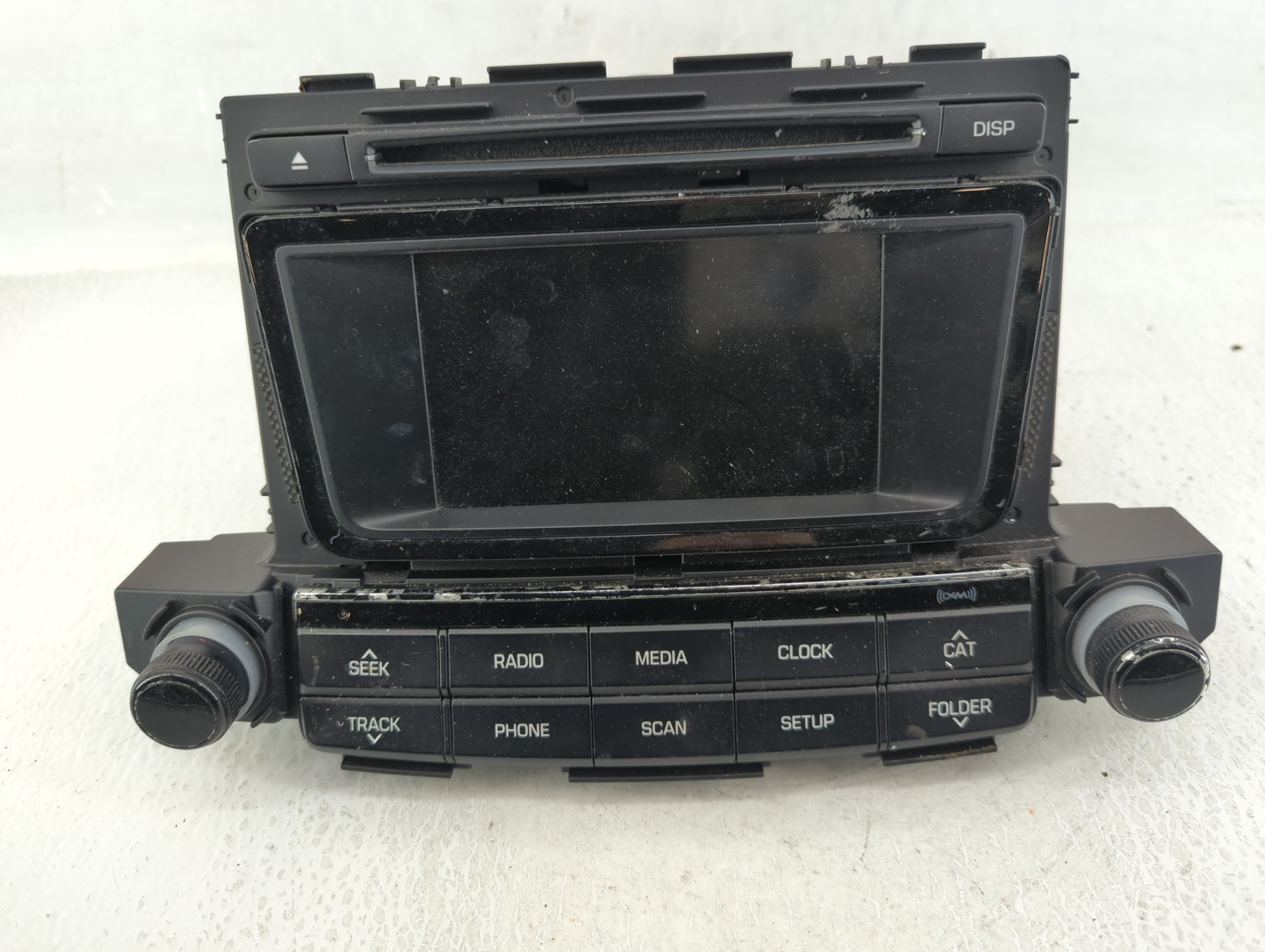 2016-2017 Hyundai Tucson Radio AM FM Cd Player Receiver Replacement P/N:96180-D31004X Fits Fits 2016 2017 OEM Used Auto Part