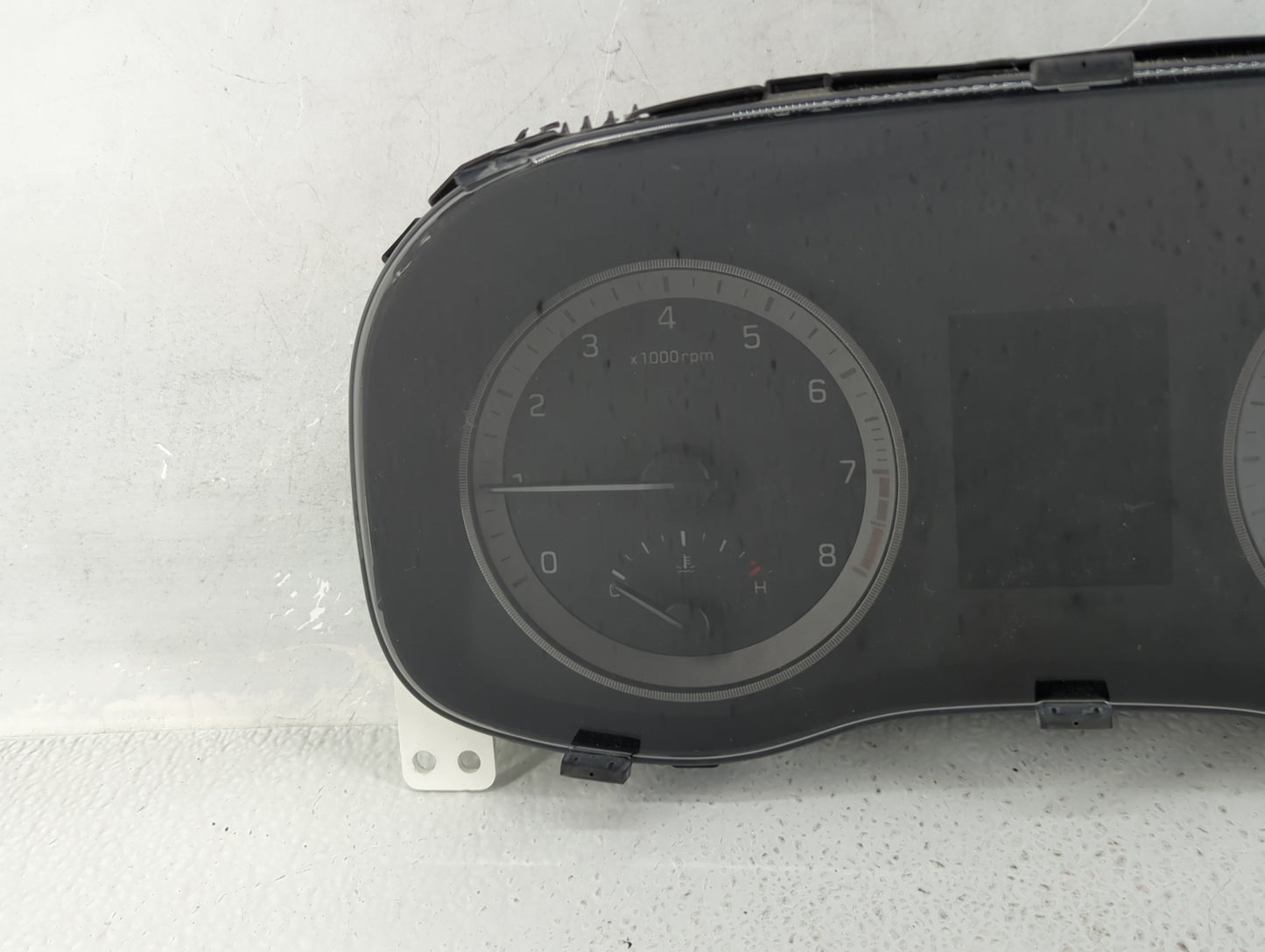 2016-2017 Hyundai Tucson Instrument Cluster Speedometer Gauges P/N:94001-D3172 Fits Fits 2016 2017 OEM Used Auto Parts - Oem