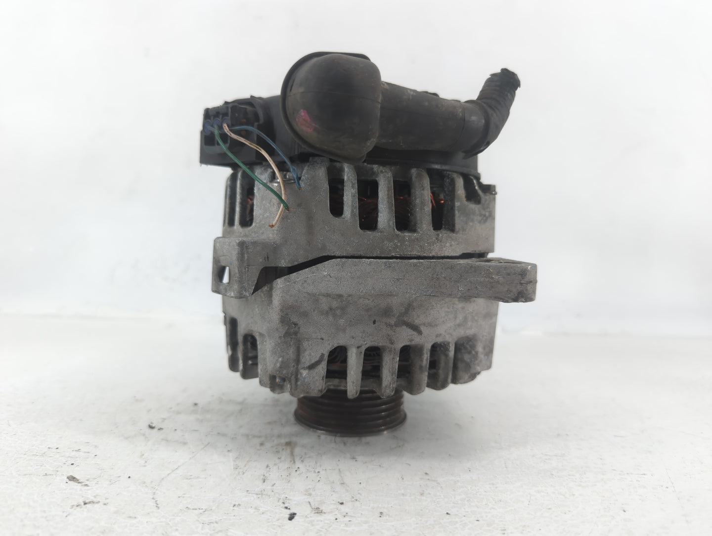 2016-2021 Hyundai Tucson Alternator Replacement Generator Charging Assembly Engine OEM P/N:3700-2E820 Fits OEM Used Auto Par