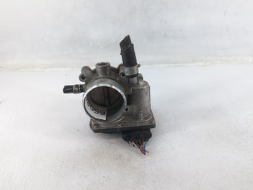 2016-2018 Hyundai Tucson Throttle Body P/N:35100-2B340 Fits Fits 2015 2016 2017 2018 2019 2020 2021 2022 OEM Used Auto Parts