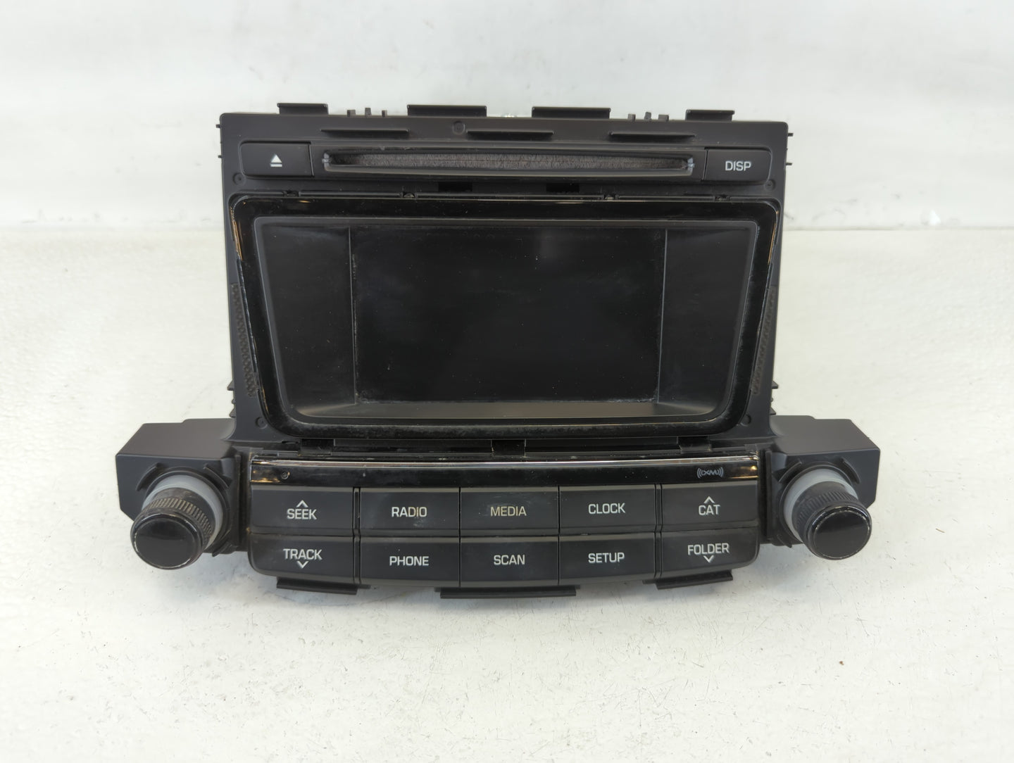 2016-2017 Hyundai Tucson Radio AM FM Cd Player Receiver Replacement P/N:96180-D31004X Fits Fits 2016 2017 OEM Used Auto Part
