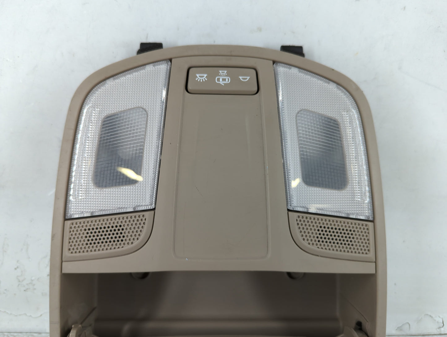 2017 Hyundai Tucson Overhead Roof Console - Oemusedautoparts1.com