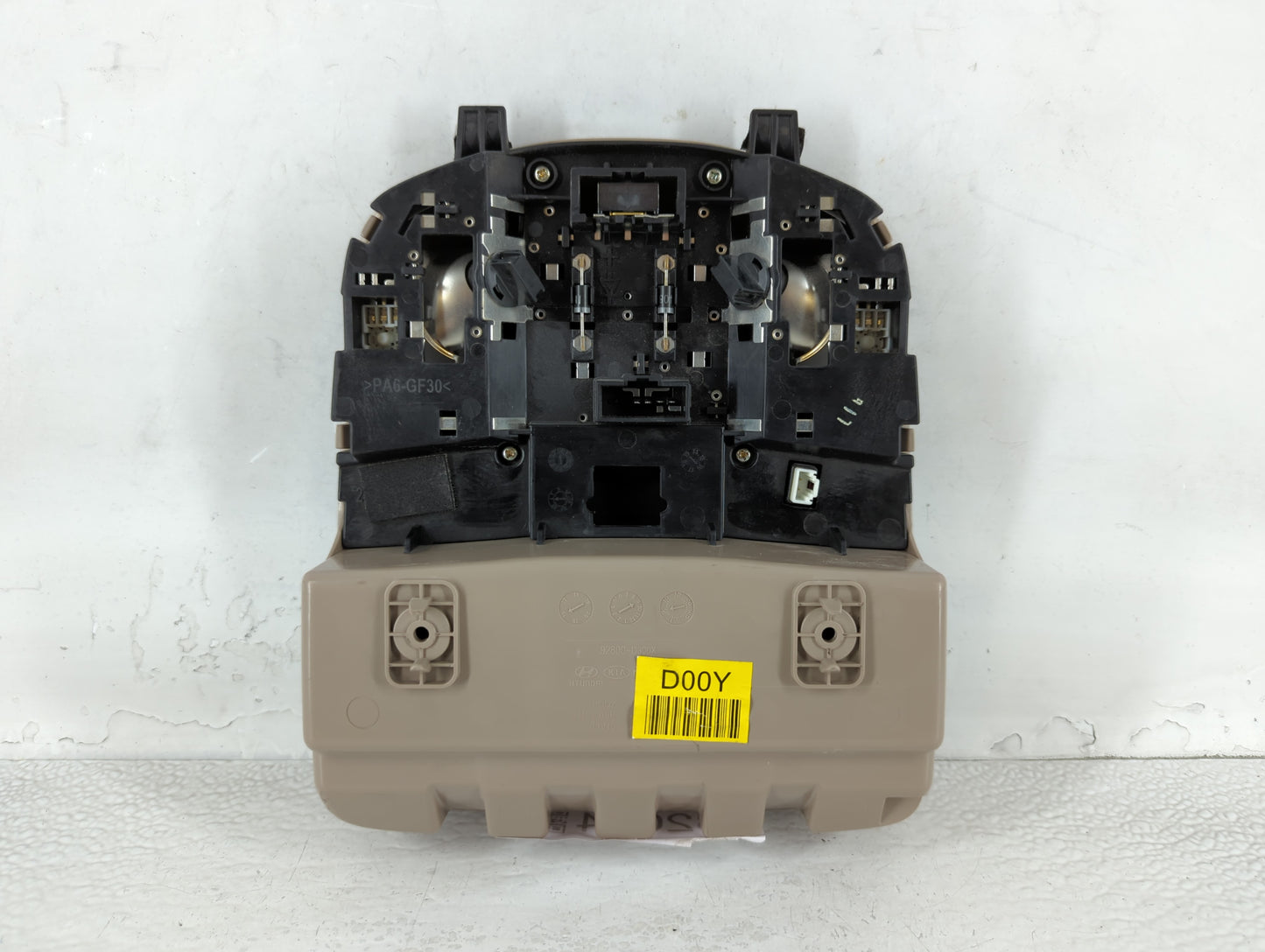 2017 Hyundai Tucson Overhead Roof Console - Oemusedautoparts1.com