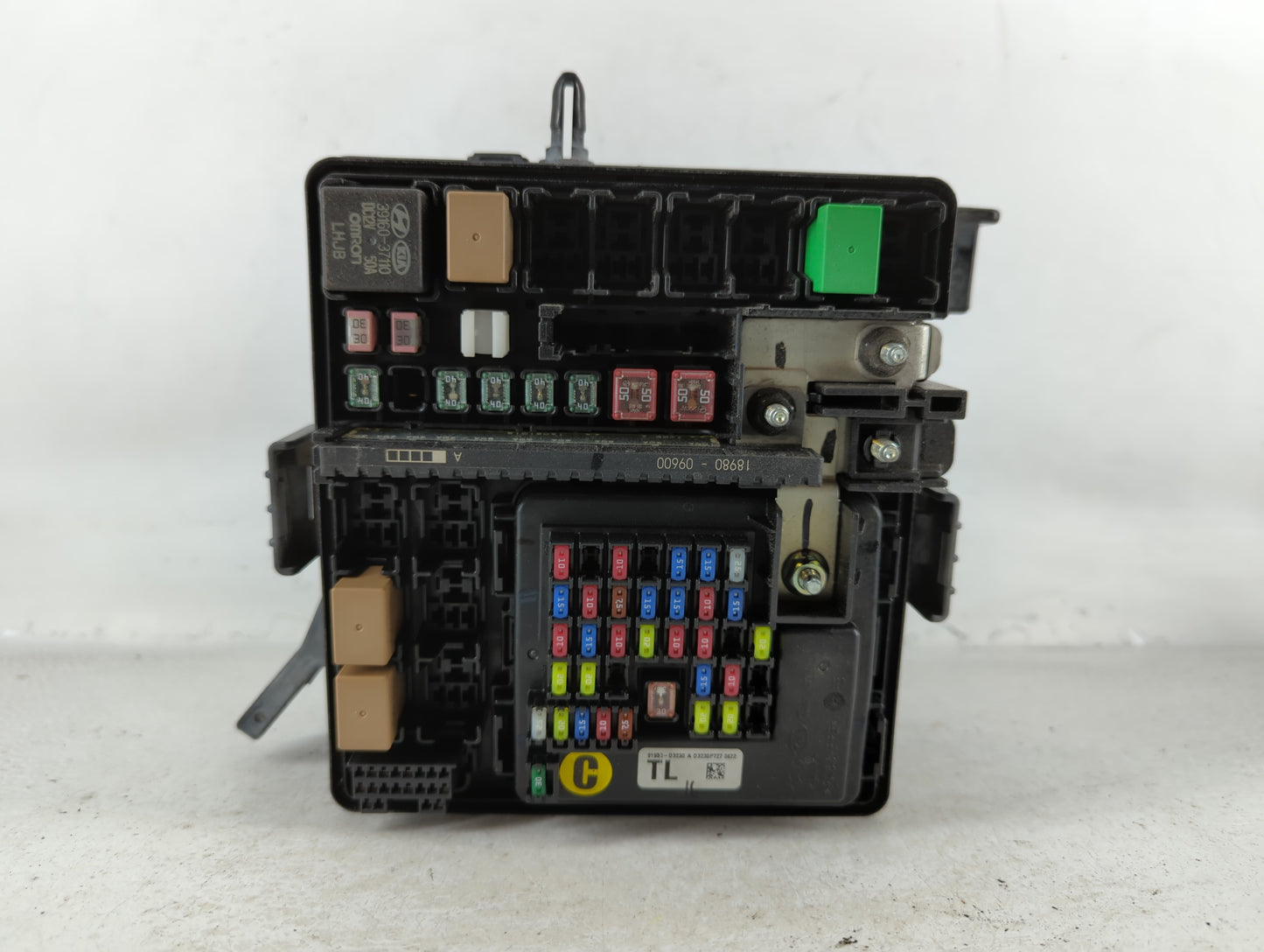 2016-2018 Hyundai Tucson Fusebox Fuse Box Panel Relay Module P/N:N91431-D3202 Fits Fits 2016 2017 2018 OEM Used Auto Parts -