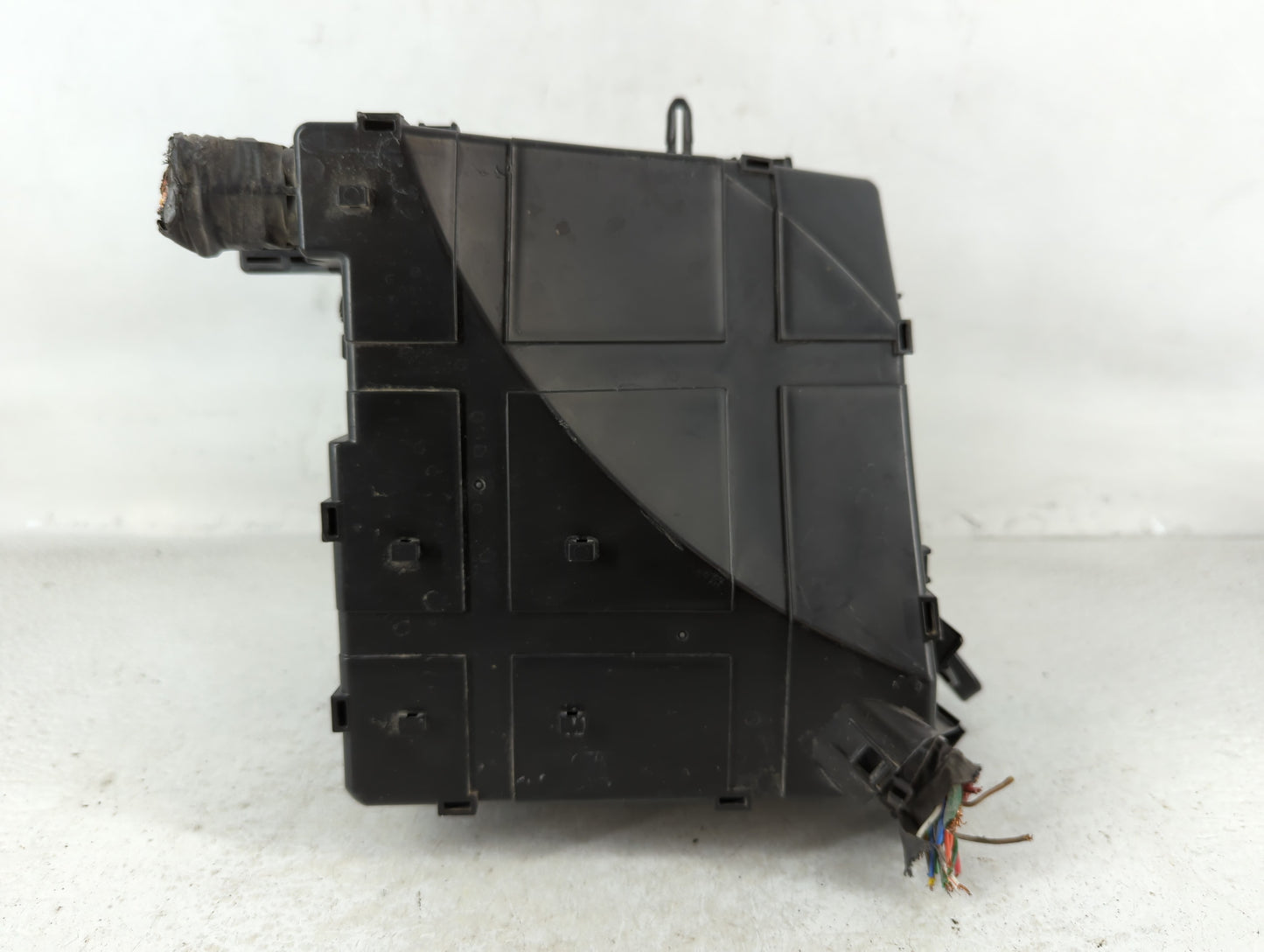 2016-2018 Hyundai Tucson Fusebox Fuse Box Panel Relay Module P/N:N91431-D3202 Fits Fits 2016 2017 2018 OEM Used Auto Parts -