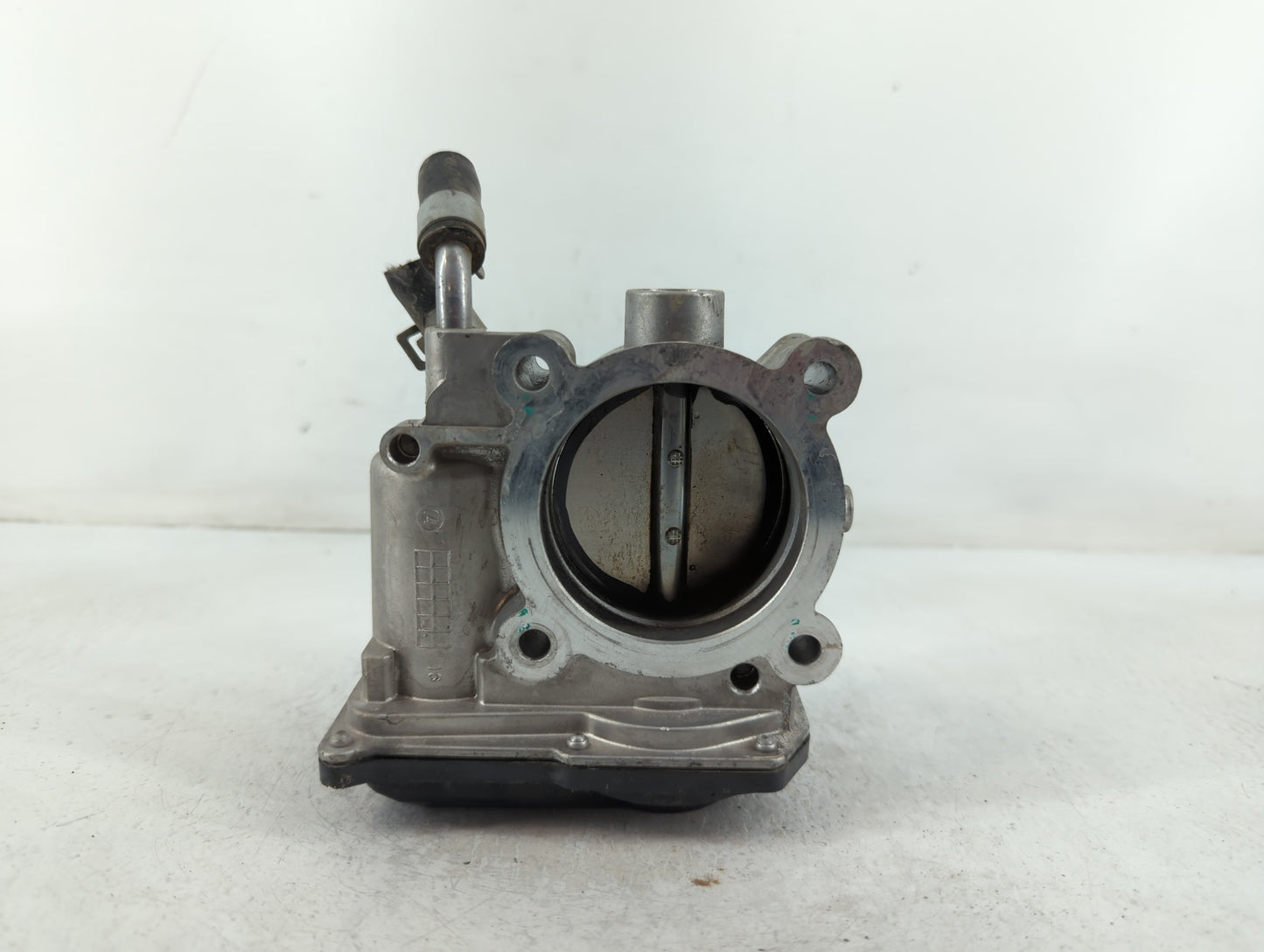 2014-2021 Hyundai Tucson Throttle Body P/N:35100-2E000 Fits Fits 2011 2012 2013 2014 2015 2016 2017 2018 2019 2020 2021 OEM 