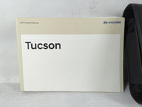 2017 Hyundai Tucson Owners Manual Book Guide P/N:HD30-EU76L OEM Used Auto Parts - Oemusedautoparts1.com