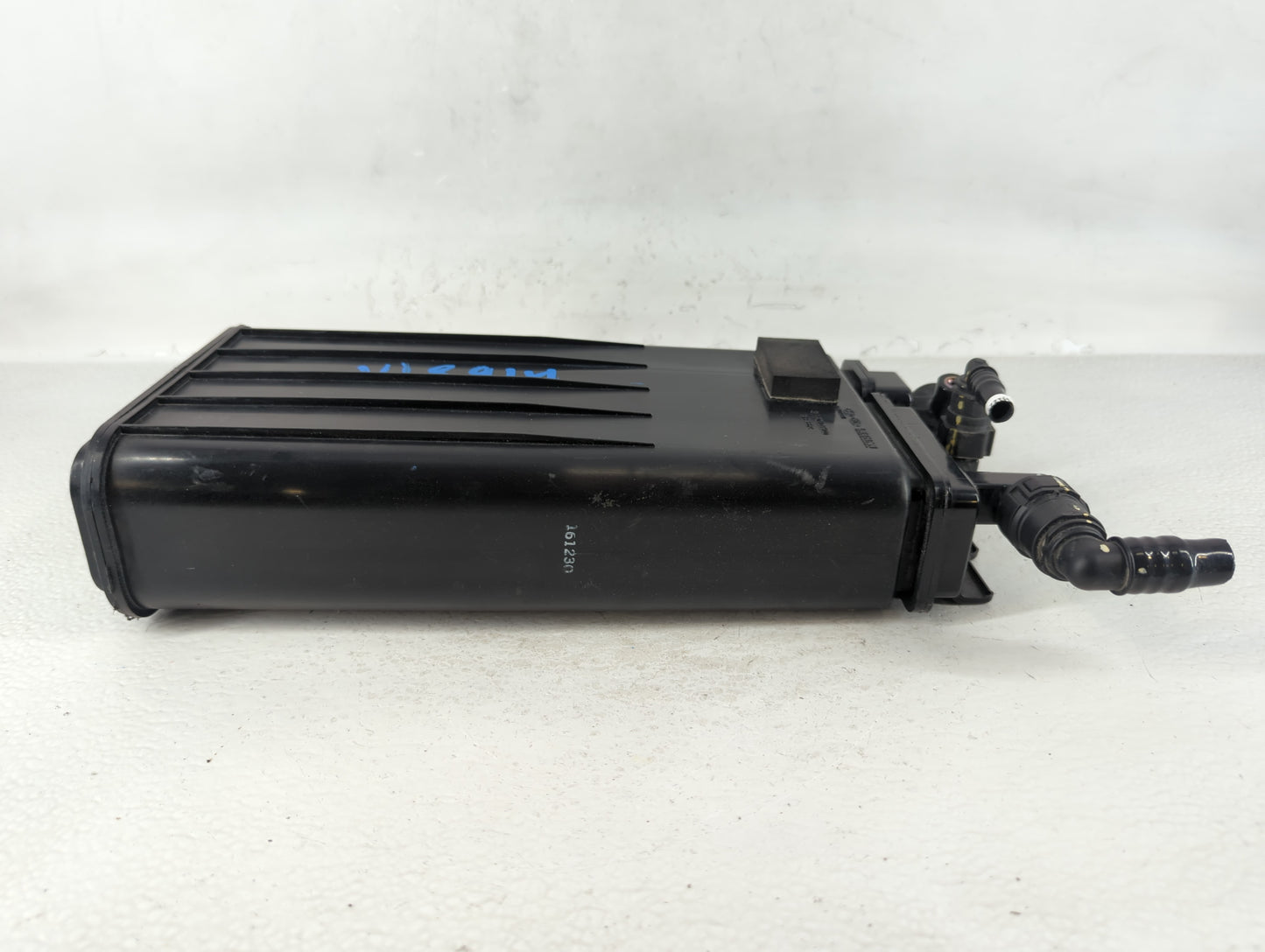 2017 Hyundai Tucson Fuel Vapor Charcoal Canister 693303 - Oemusedautoparts1.com