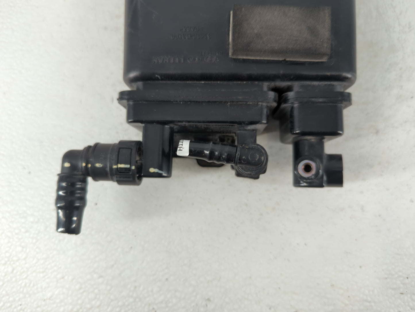 2017 Hyundai Tucson Fuel Vapor Charcoal Canister 693303 - Oemusedautoparts1.com