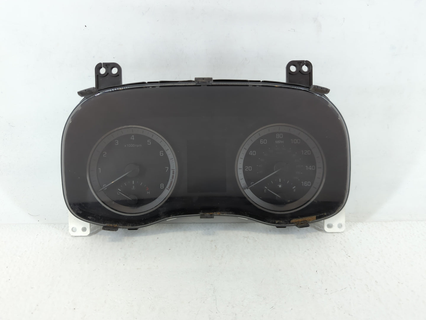 2016-2017 Hyundai Tucson Instrument Cluster Speedometer Gauges P/N:94001-D3172 Fits Fits 2016 2017 OEM Used Auto Parts - Oem