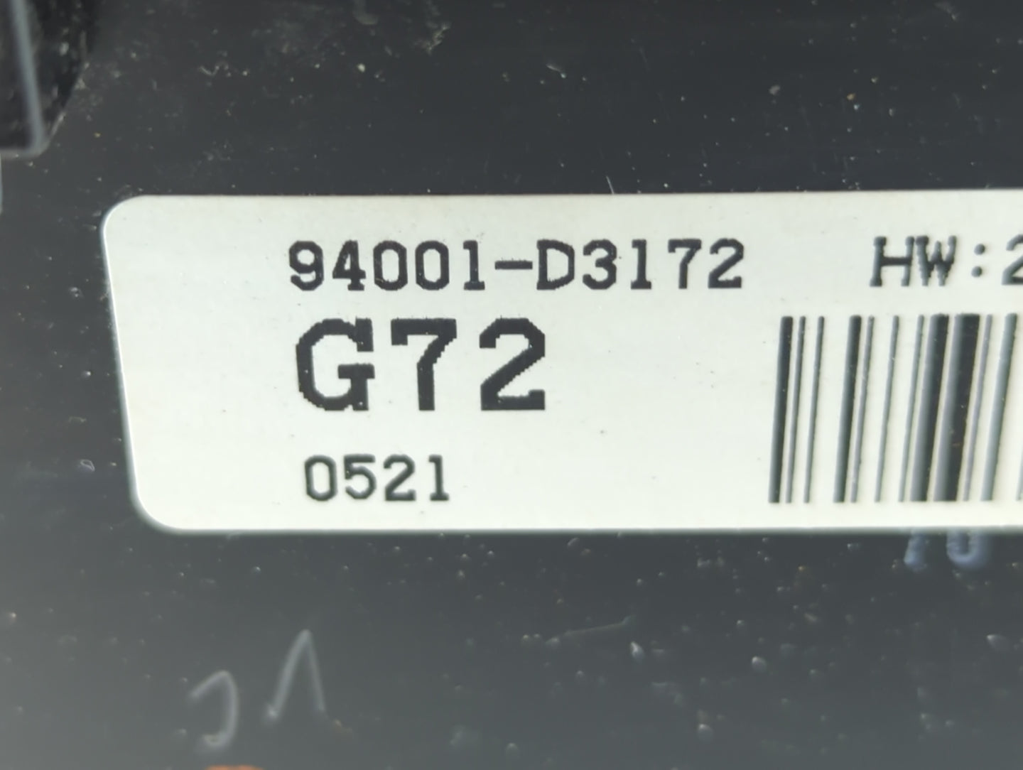 2016-2017 Hyundai Tucson Instrument Cluster Speedometer Gauges P/N:94001-D3172 Fits Fits 2016 2017 OEM Used Auto Parts - Oem