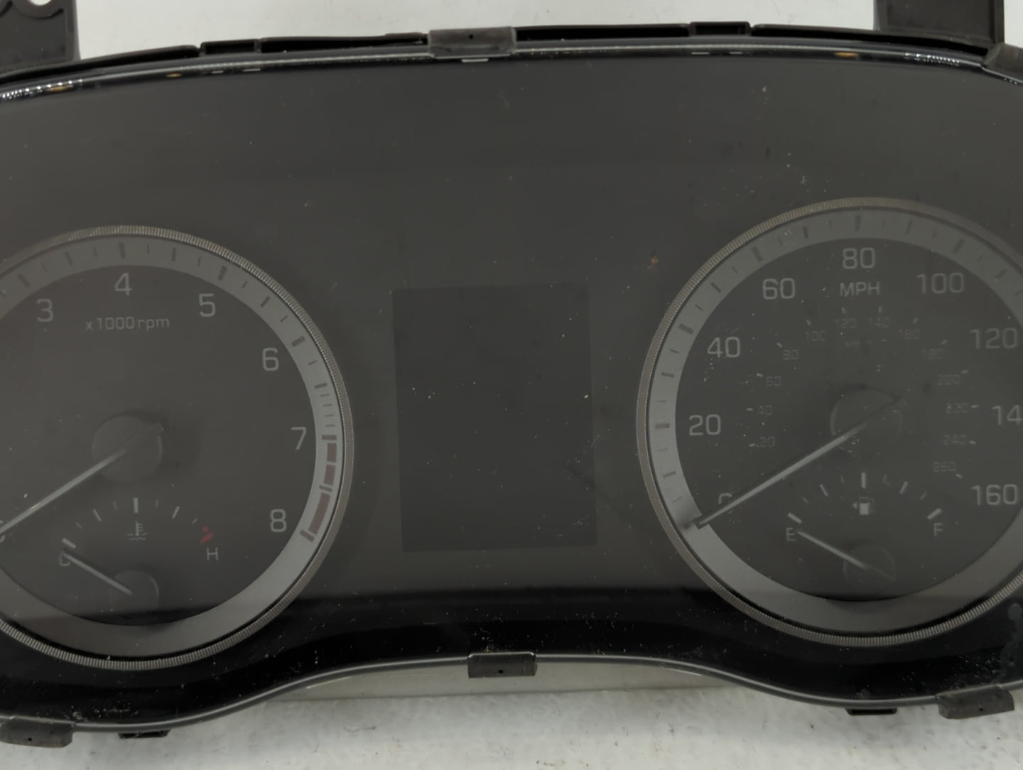 2016-2017 Hyundai Tucson Instrument Cluster Speedometer Gauges P/N:94001-D3181 Fits Fits 2016 2017 OEM Used Auto Parts - Oem