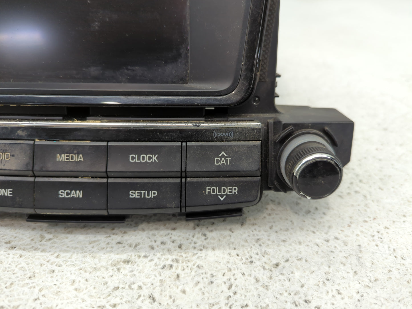 2017-2018 Hyundai Tucson Radio AM FM Cd Player Receiver Replacement P/N:96180-D31004X Fits Fits 2017 2018 OEM Used Auto Part