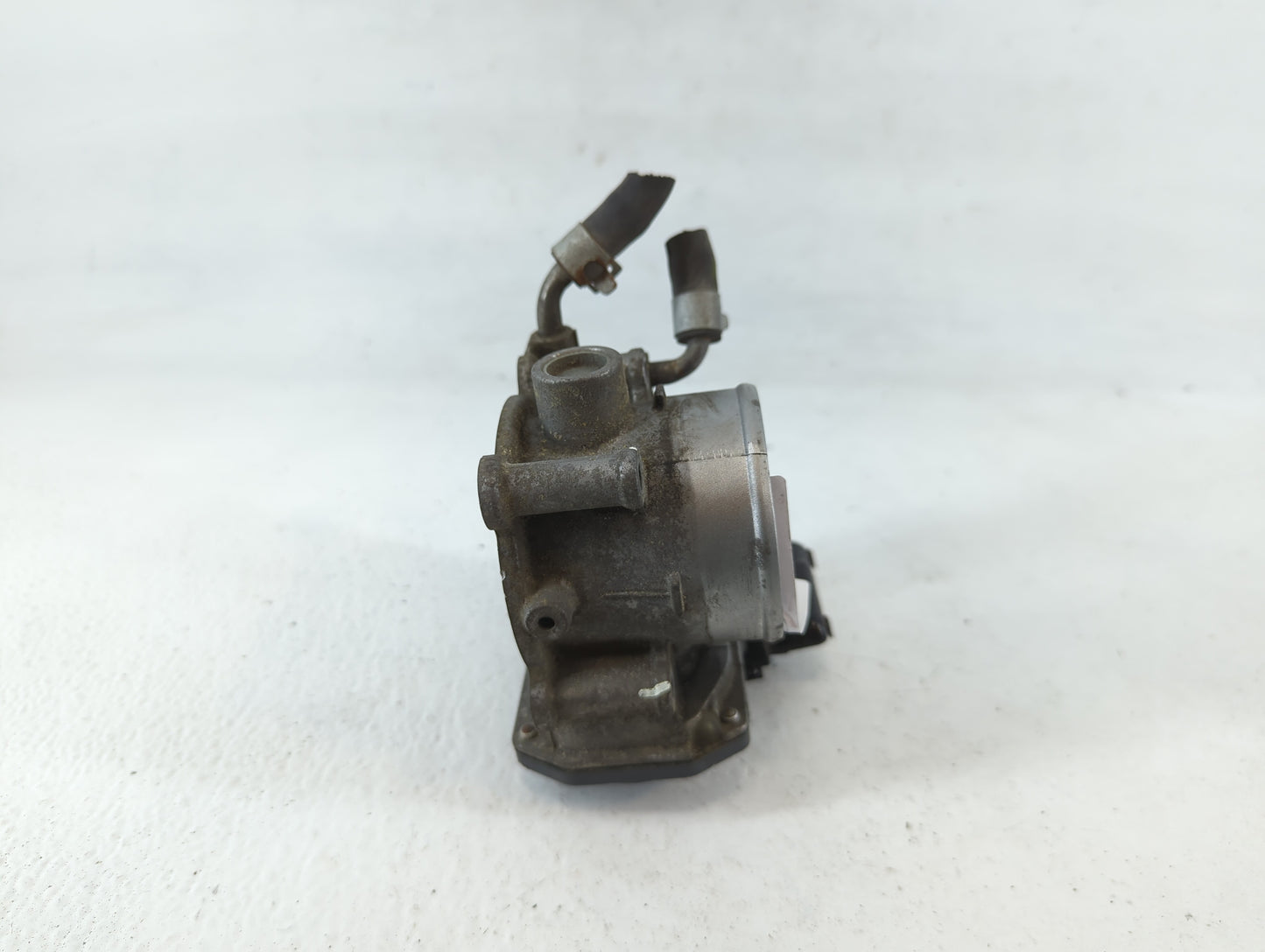 2014-2021 Hyundai Tucson Throttle Body P/N:35100-2E000 Fits Fits 2011 2012 2013 2014 2015 2016 2017 2018 2019 2020 2021 OEM 