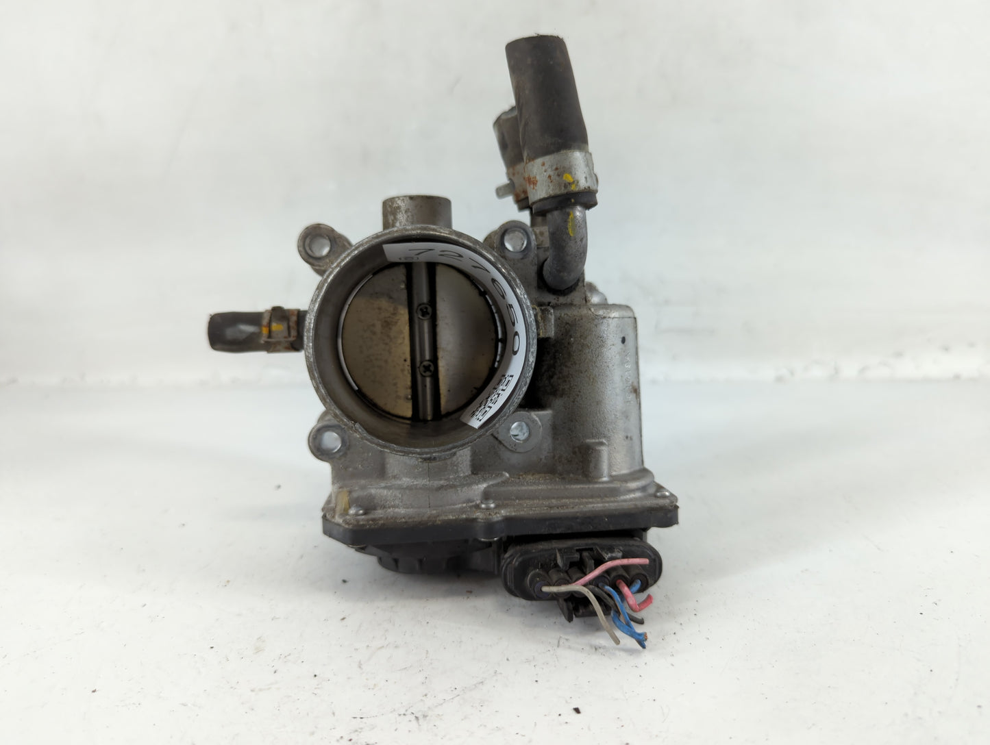 2016-2018 Hyundai Tucson Throttle Body P/N:35100-2B340 Fits Fits 2015 2016 2017 2018 2019 2020 2021 2022 OEM Used Auto Parts