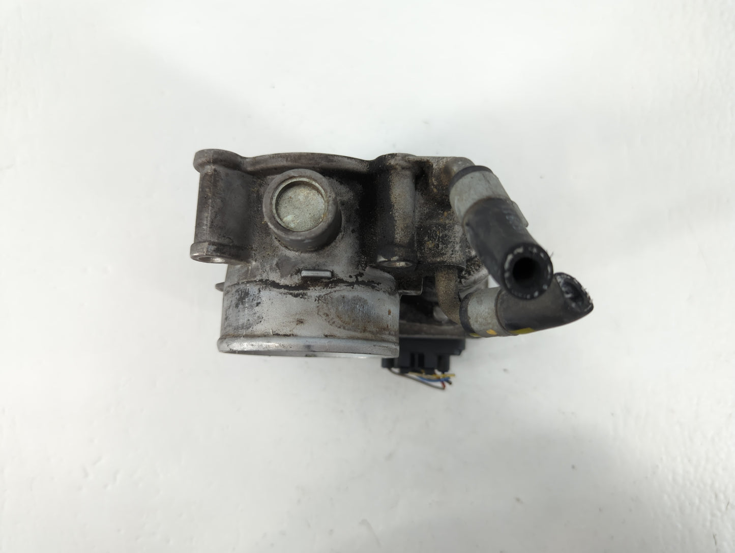 2014-2021 Hyundai Tucson Throttle Body P/N:35100-2E000 Fits Fits 2011 2012 2013 2014 2015 2016 2017 2018 2019 2020 2021 OEM 