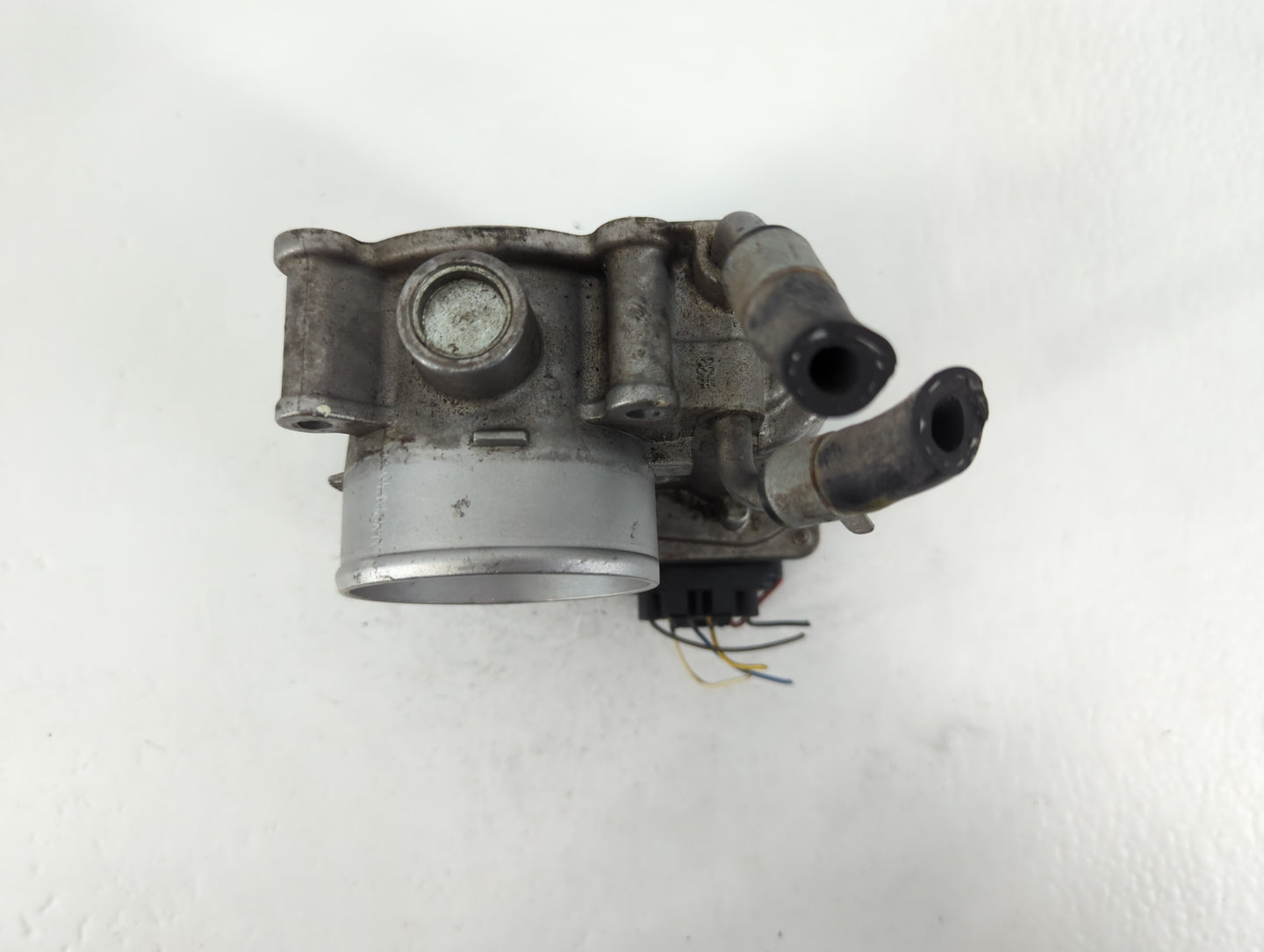 2014-2021 Hyundai Tucson Throttle Body P/N:35100-2E000 Fits Fits 2011 2012 2013 2014 2015 2016 2017 2018 2019 2020 2021 OEM 