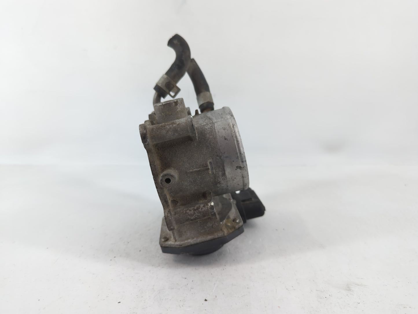 2014-2021 Hyundai Tucson Throttle Body P/N:35100-2E000 Fits Fits 2011 2012 2013 2014 2015 2016 2017 2018 2019 2020 2021 OEM 