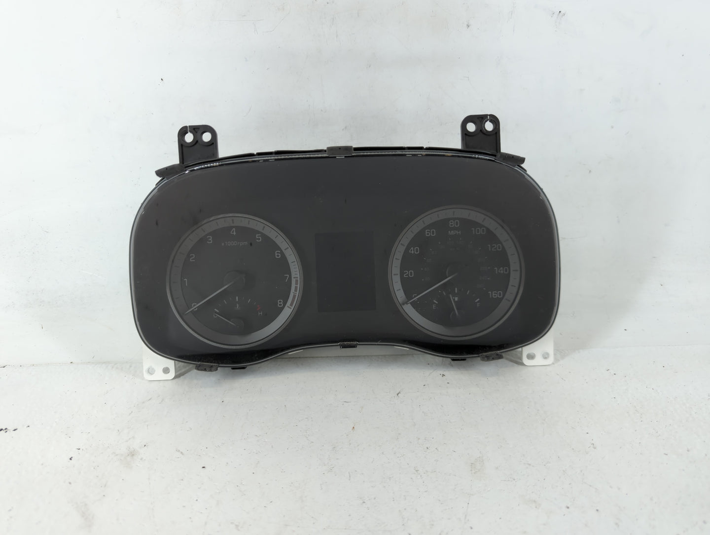 2016-2017 Hyundai Tucson Instrument Cluster Speedometer Gauges P/N:94001-D3181 Fits Fits 2016 2017 OEM Used Auto Parts - Oem