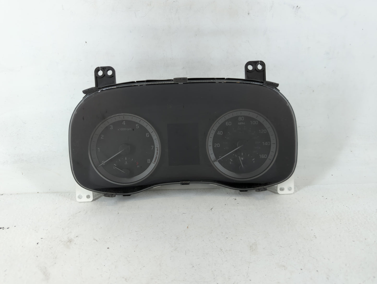 2016-2017 Hyundai Tucson Instrument Cluster Speedometer Gauges P/N:94001-D3181 Fits Fits 2016 2017 OEM Used Auto Parts - Oem