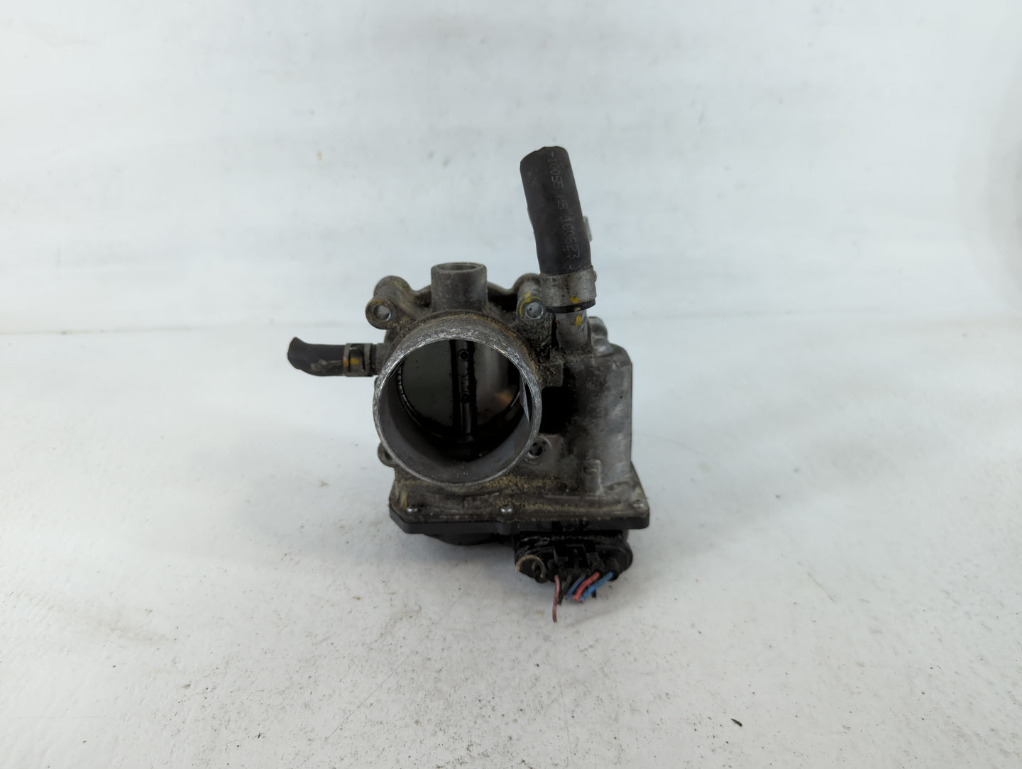 2016-2018 Hyundai Tucson Throttle Body P/N:35100-2B340 Fits Fits 2015 2016 2017 2018 2019 2020 2021 2022 OEM Used Auto Parts