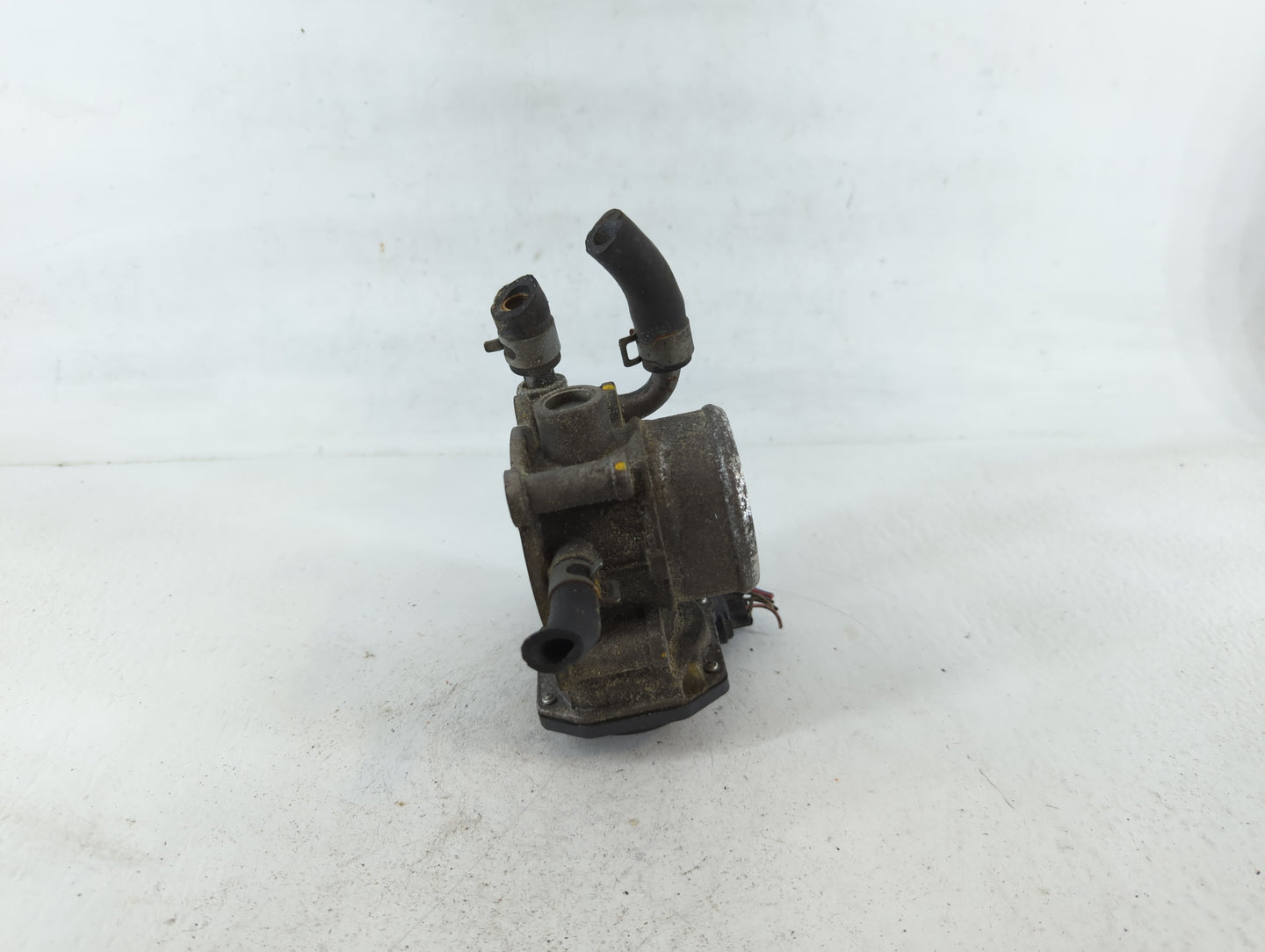 2016-2018 Hyundai Tucson Throttle Body P/N:35100-2B340 Fits Fits 2015 2016 2017 2018 2019 2020 2021 2022 OEM Used Auto Parts