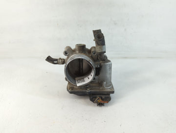 2016-2018 Hyundai Tucson Throttle Body P/N:35100-2B340 Fits Fits 2015 2016 2017 2018 2019 2020 2021 2022 OEM Used Auto Parts