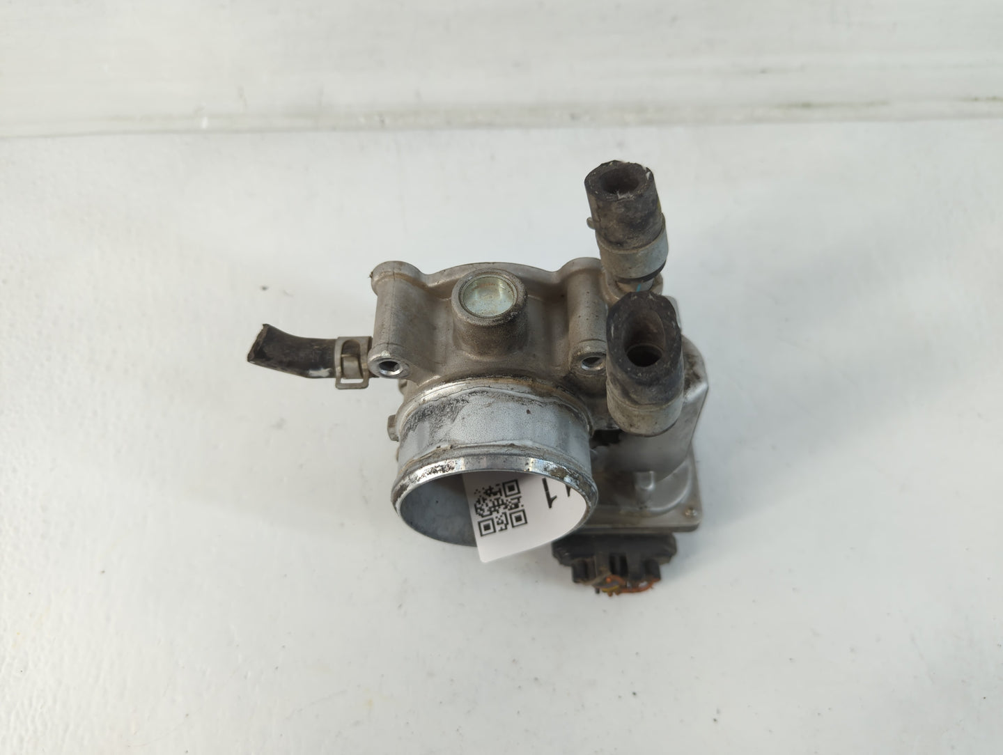 2016-2018 Hyundai Tucson Throttle Body P/N:35100-2B340 Fits Fits 2015 2016 2017 2018 2019 2020 2021 2022 OEM Used Auto Parts