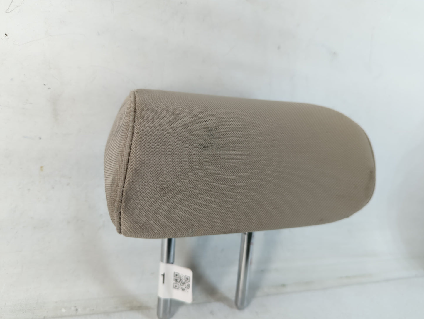 2016-2018 Hyundai Tucson Headrest Head Rest Front Driver Passenger Seat Fits Fits 2016 2017 2018 OEM Used Auto Parts - Oemus