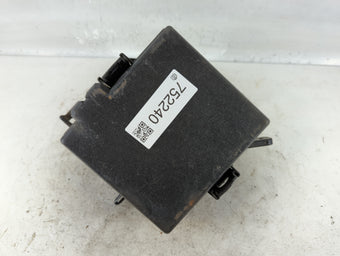compare product 2016-2018 Hyundai Tucson Fusebox Fuse Box Panel Relay Module P/N:91422 D3172 BH210007 0049 Fits Fits 2016 2017 2018 OEM Used Auto Parts