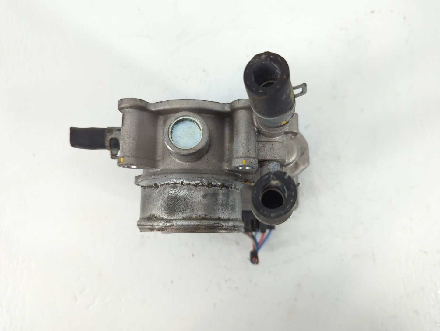 2016-2018 Hyundai Tucson Throttle Body P/N:35100-2B340 Fits Fits 2015 2016 2017 2018 2019 2020 2021 2022 OEM Used Auto Parts