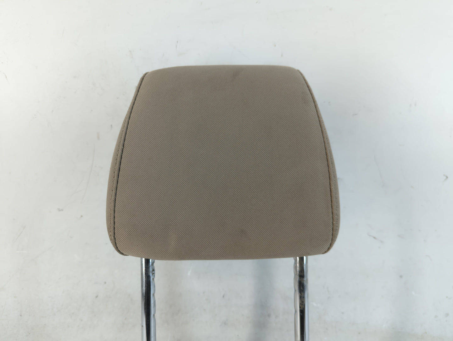 2017 Hyundai Tucson Headrest Head Rest Front Driver Passenger Seat Fits OEM Used Auto Parts - Oemusedautoparts1.com
