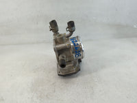 2016-2018 Hyundai Tucson Throttle Body P/N:35100-2B340 Fits Fits 2015 2016 2017 2018 2019 2020 2021 2022 OEM Used Auto Parts