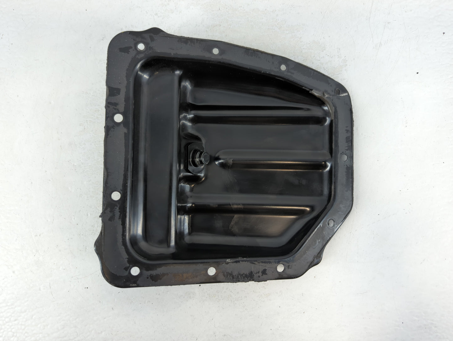 2016-2018 Hyundai Tucson Engine Oil Pan Fits Fits 2013 2014 2015 2016 2017 2018 2019 2020 2021 2022 OEM Used Auto Parts - Oe