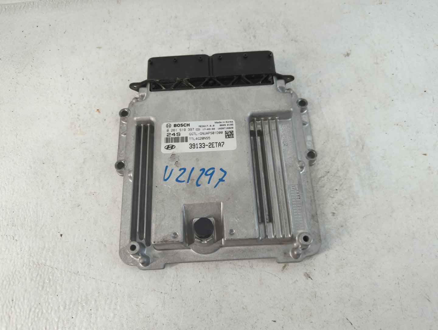 2016-2018 Hyundai Tucson PCM Engine Control Computer ECU ECM PCU OEM P/N:0 261 S19 397 39133-2ETA7 Fits Fits 2016 2017 2018 