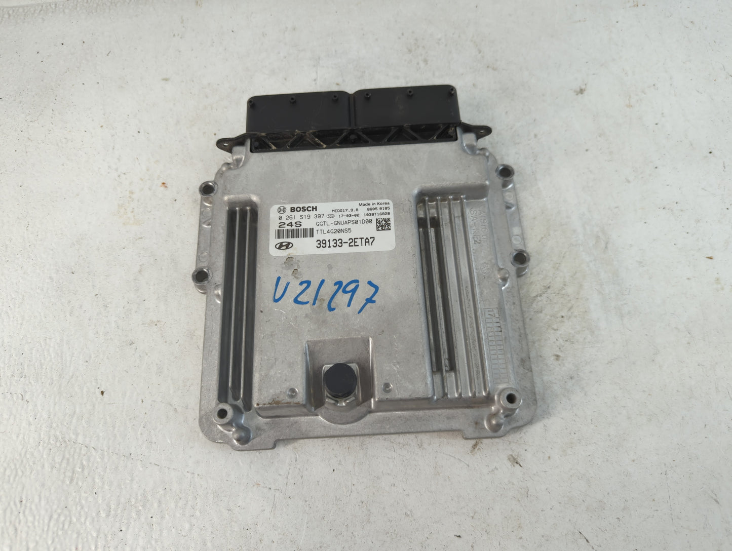 2016-2018 Hyundai Tucson PCM Engine Control Computer ECU ECM PCU OEM P/N:0 261 S19 397 39133-2ETA7 Fits Fits 2016 2017 2018 