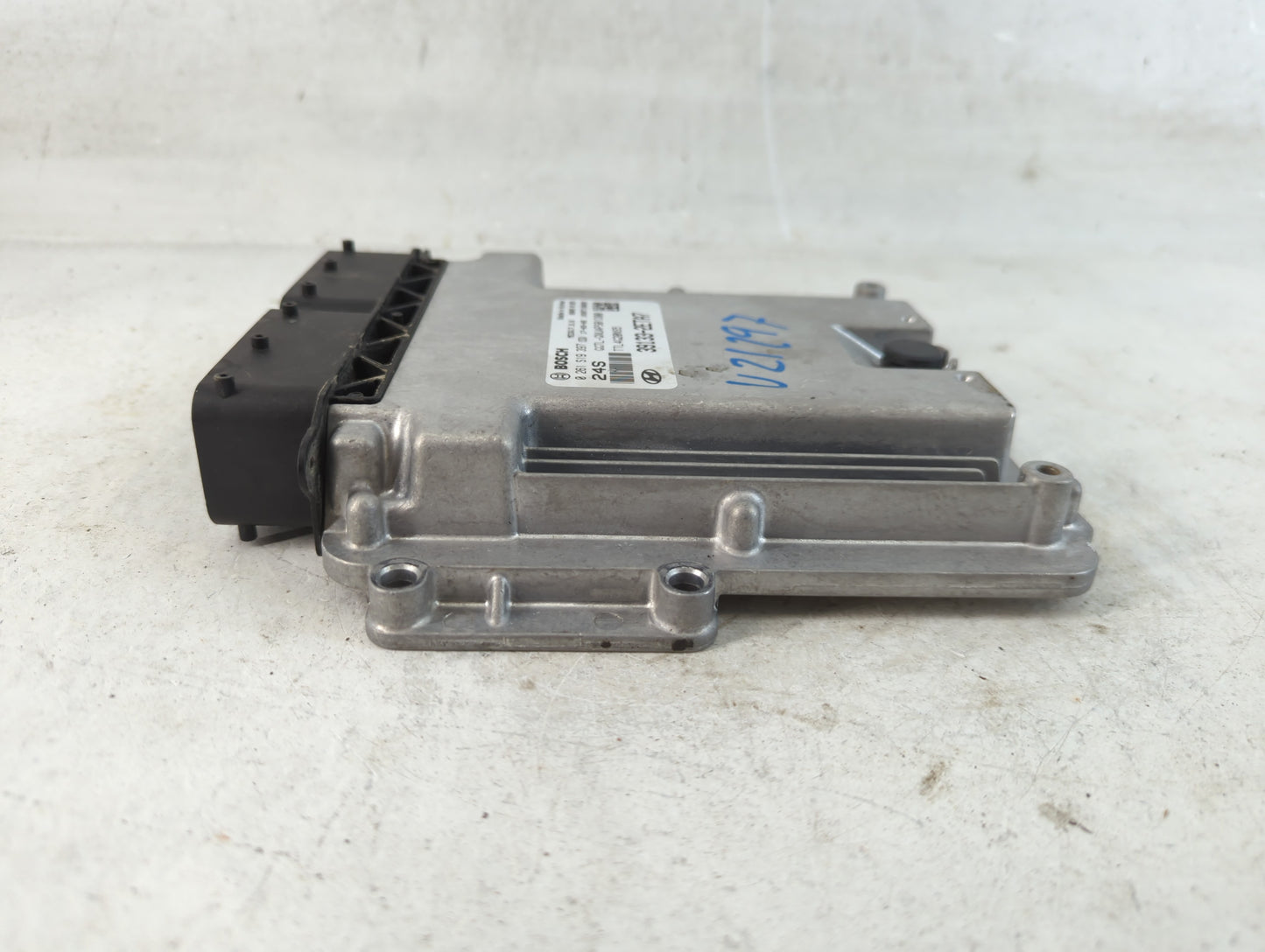 2016-2018 Hyundai Tucson PCM Engine Control Computer ECU ECM PCU OEM P/N:0 261 S19 397 39133-2ETA7 Fits Fits 2016 2017 2018 