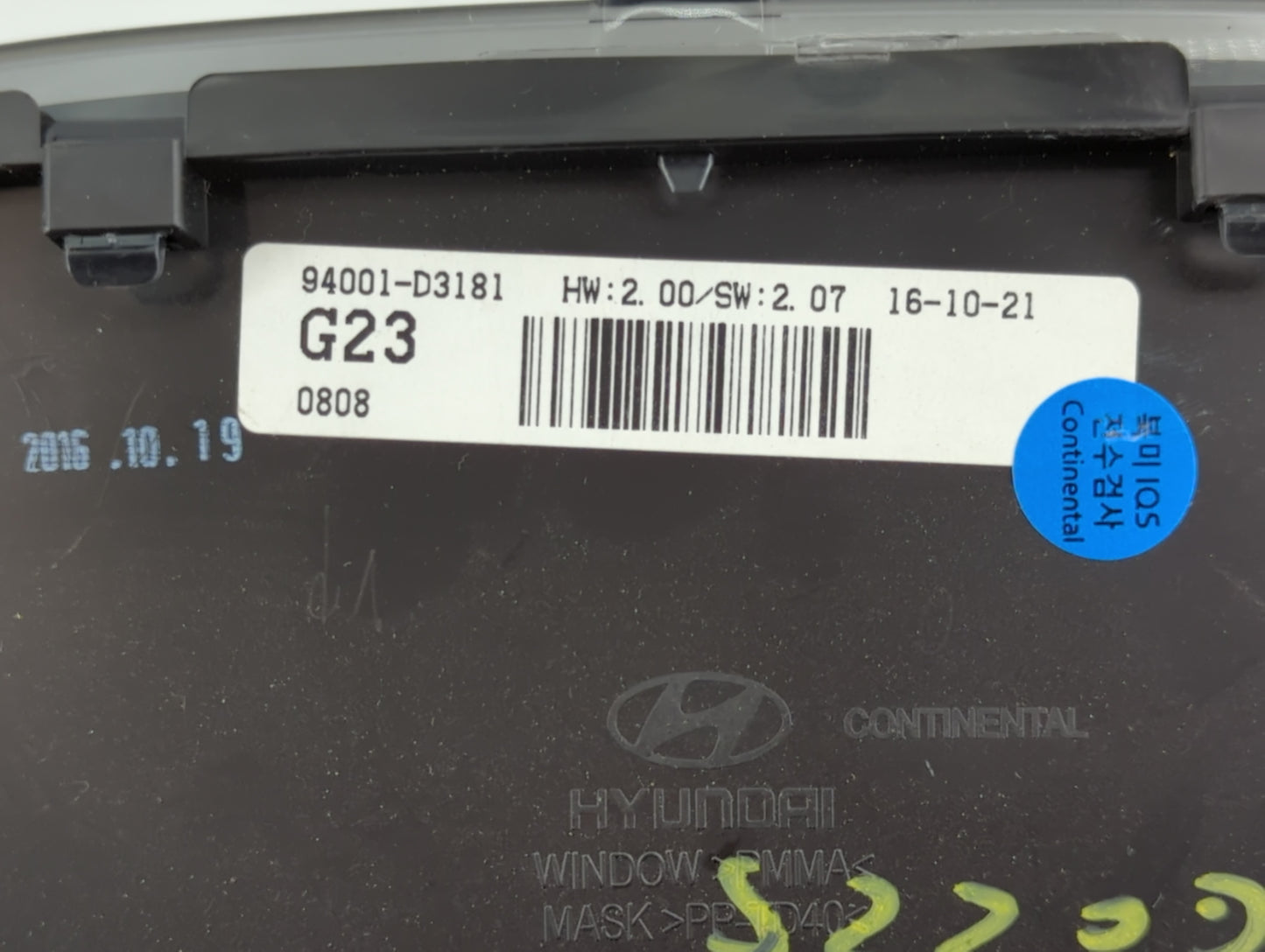 2016-2017 Hyundai Tucson Instrument Cluster Speedometer Gauges P/N:94001-D3181 Fits Fits 2016 2017 OEM Used Auto Parts - Oem