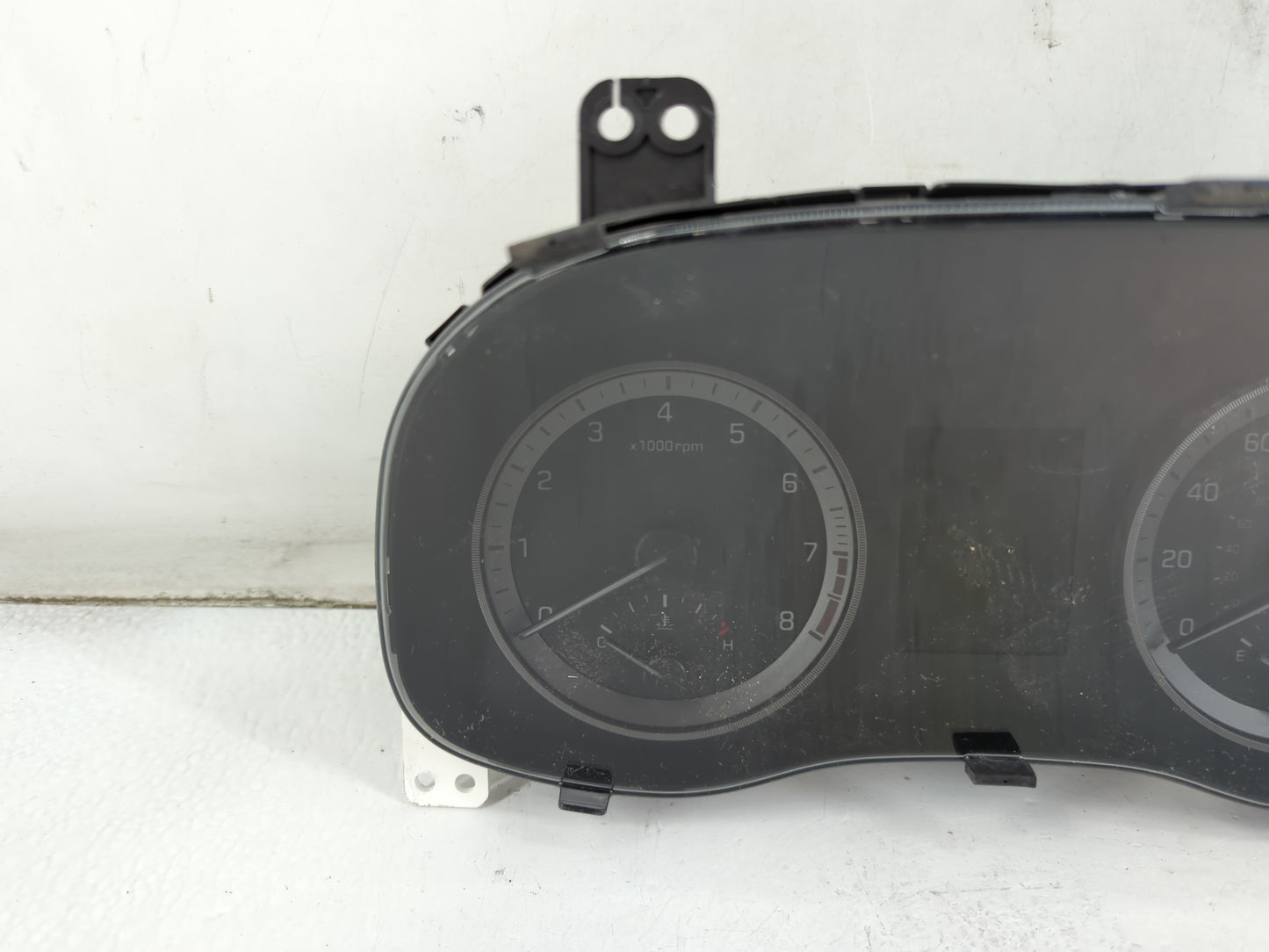 2016-2017 Hyundai Tucson Instrument Cluster Speedometer Gauges P/N:94001-D3181 Fits Fits 2016 2017 OEM Used Auto Parts - Oem