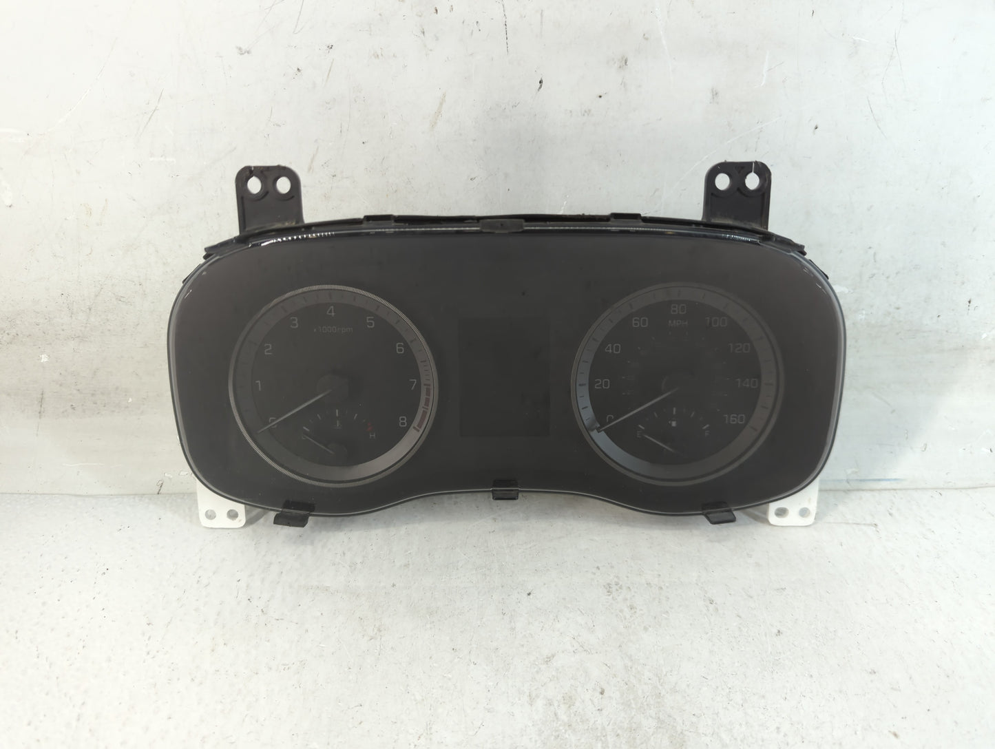2016-2017 Hyundai Tucson Instrument Cluster Speedometer Gauges P/N:94001-D3181 Fits Fits 2016 2017 OEM Used Auto Parts - Oem