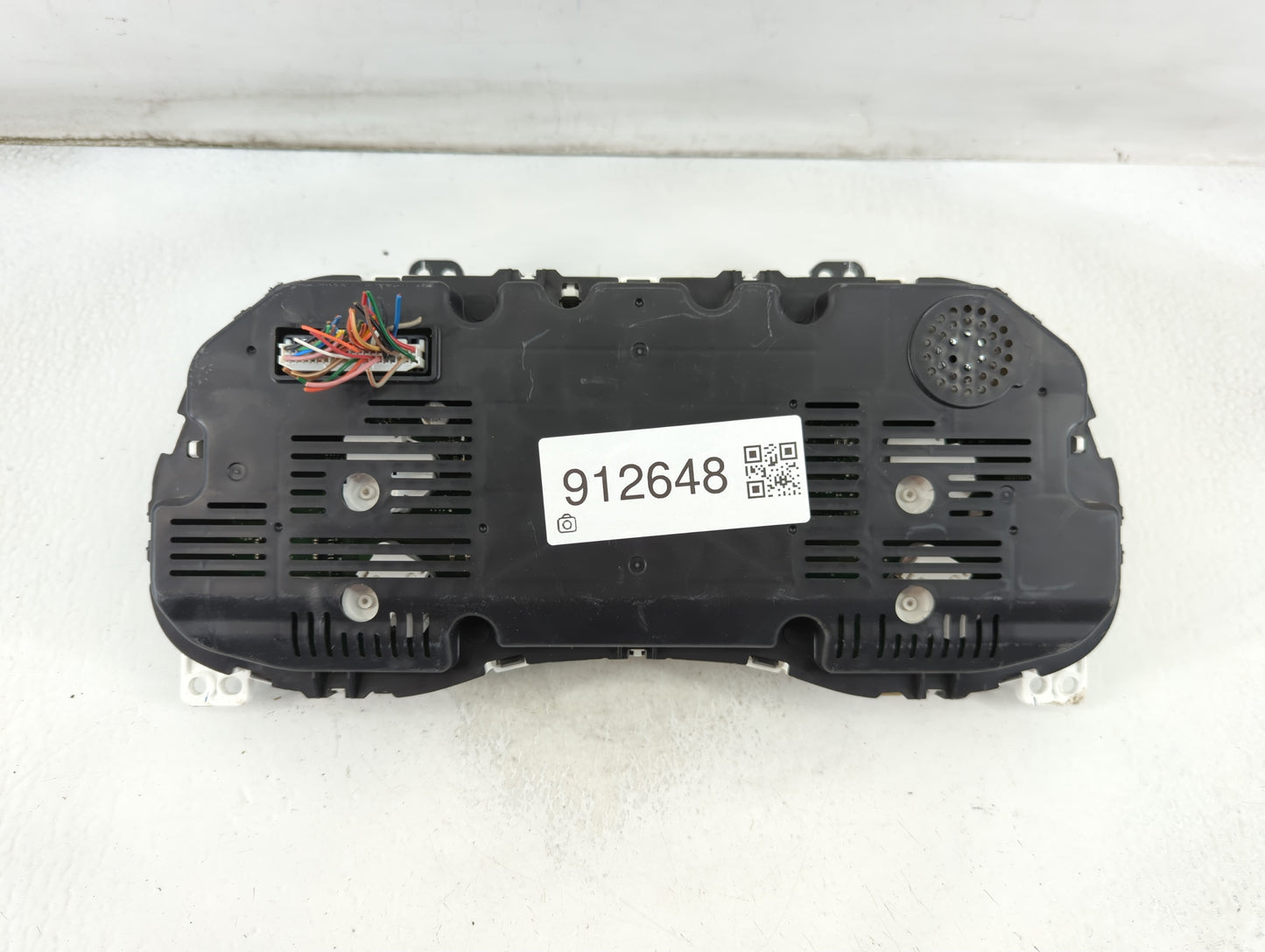 2016-2017 Hyundai Tucson Instrument Cluster Speedometer Gauges P/N:94001-D23172 Fits Fits 2016 2017 OEM Used Auto Parts - Oe